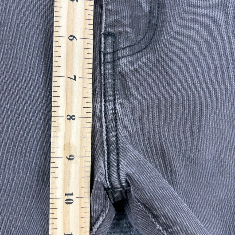 Levi's 513 Corduroy Jeans Mens 30x32 Gray Slim‎ Straight Fit Pants